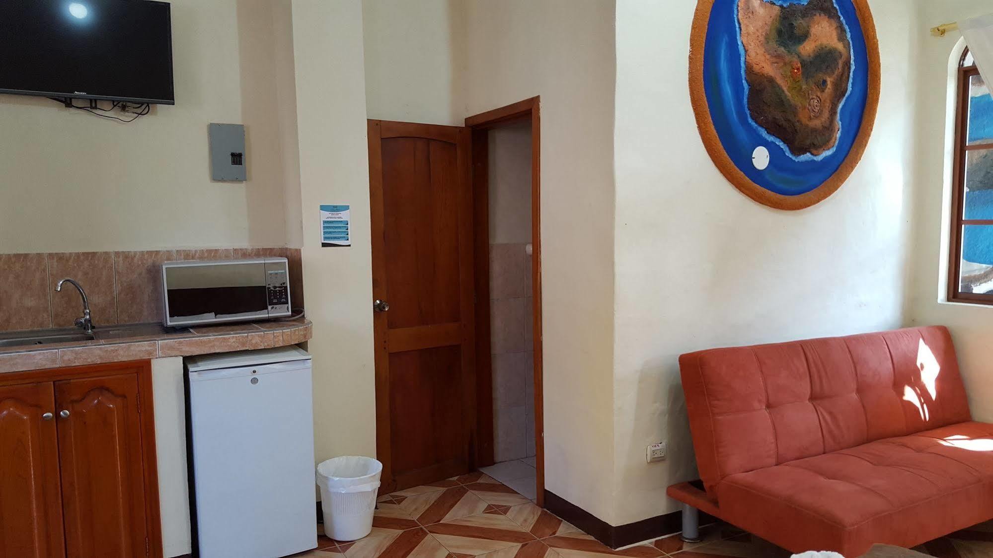 Hotel Coloma Galapagos Puerto Ayora  Dış mekan fotoğraf