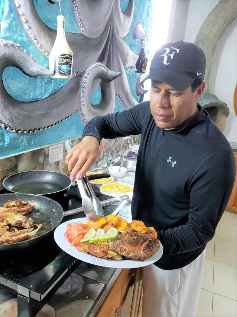 Hotel Coloma Galapagos Puerto Ayora  Dış mekan fotoğraf