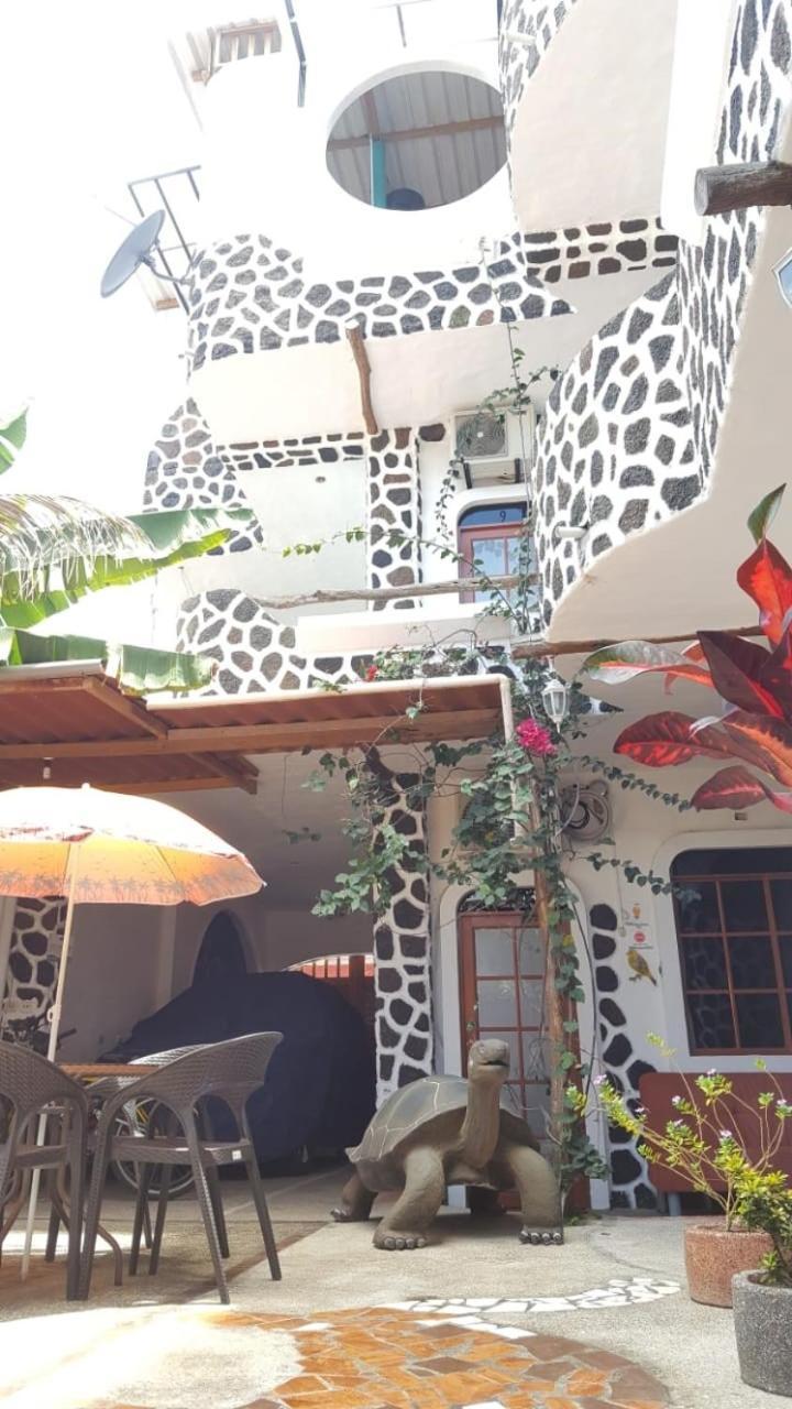 Hotel Coloma Galapagos Puerto Ayora  Dış mekan fotoğraf